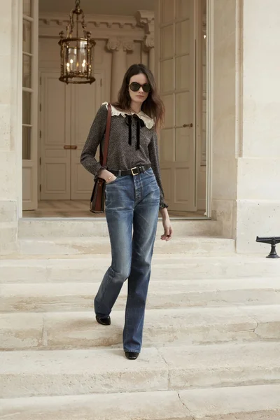 Look 27